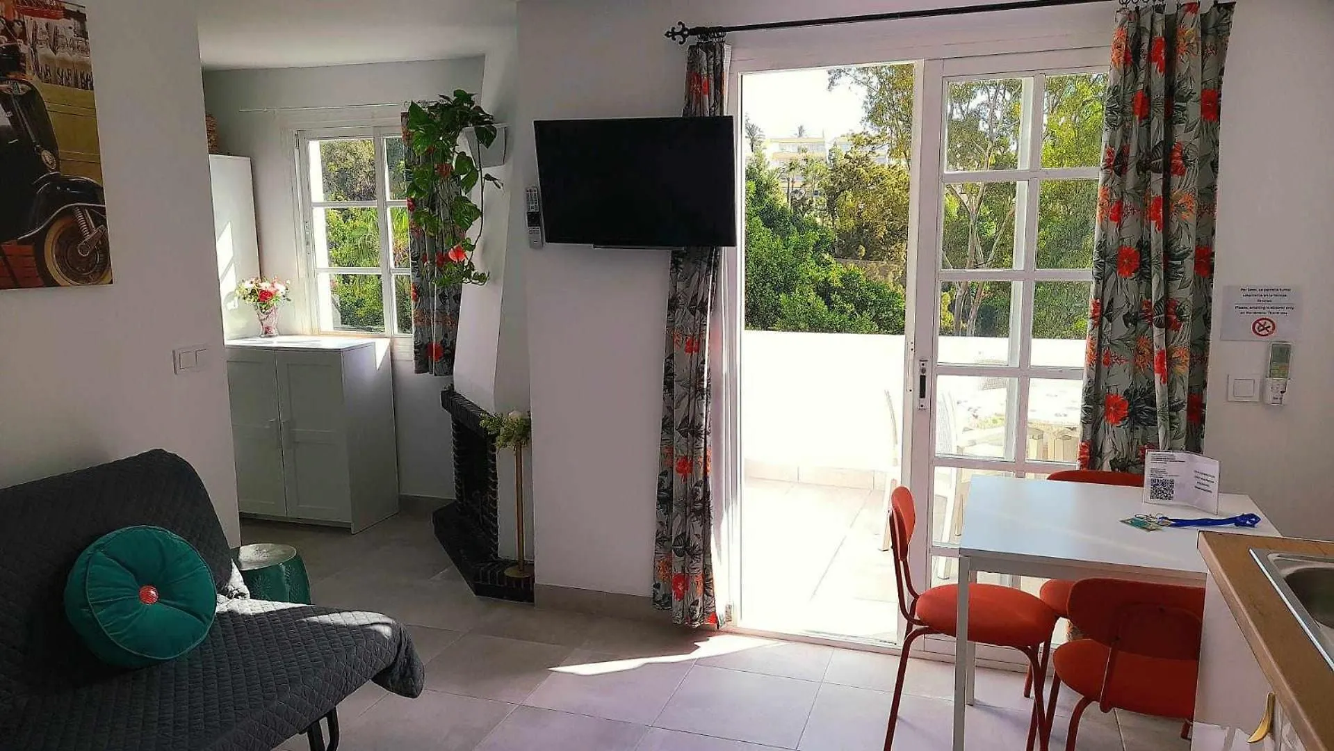 아파트 Villa Marisol Apartamento Australia 베날마데나코스타 스페인